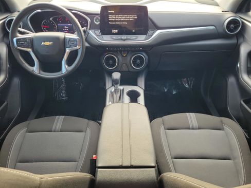 Used 2023 Chevrolet Blazer LT image 10