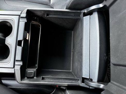 Used 2018 Chevrolet Silverado 1500 LTZ w/ Sport Package image 18