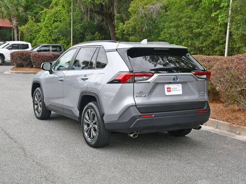 Certified 2023 Toyota RAV4 XLE Premium AWD/4WD image 3