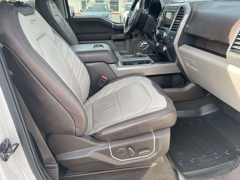 Used 2019 Ford F150 Limited image 46