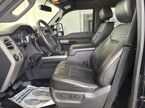 Used 2016 Ford F250 Lariat w/ Lariat Ultimate Package image 16