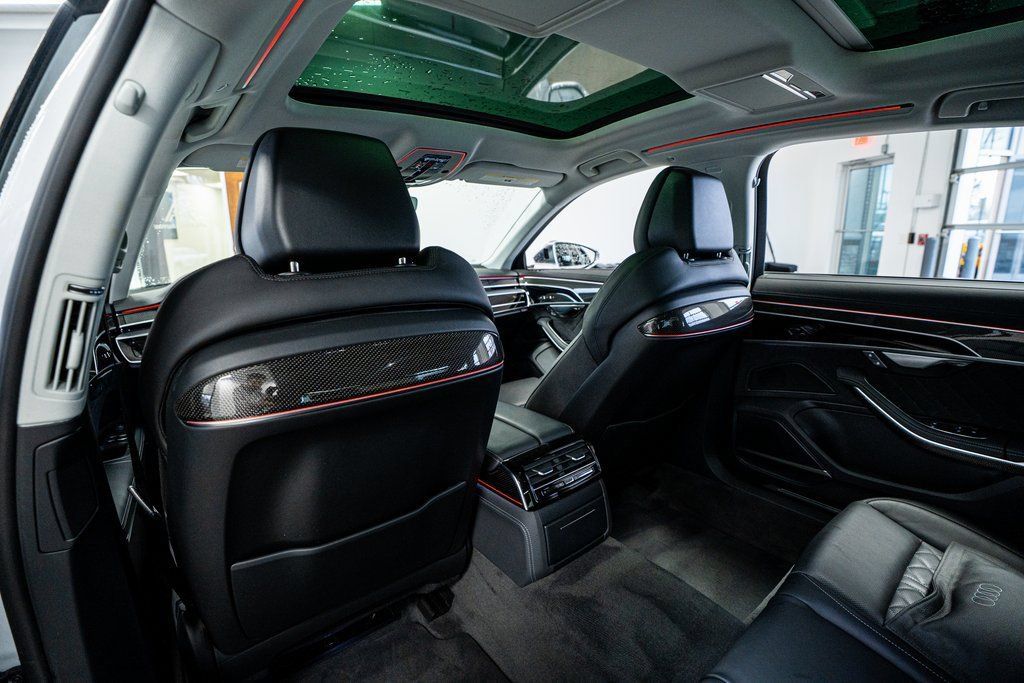 Used 2023 Audi S8 AWD/4WD image 53