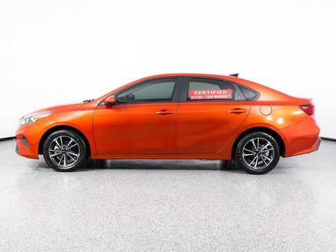 Used 2024 Kia Forte LXS FWD image 5