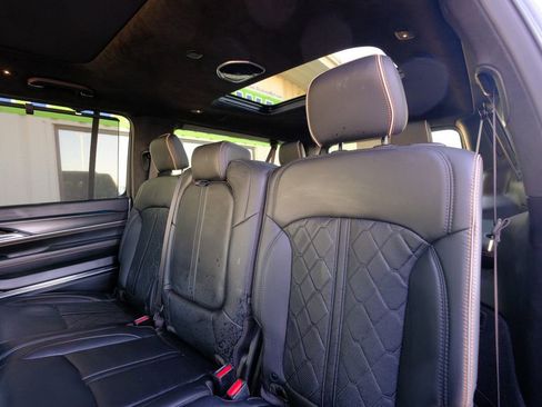 Used 2023 Jeep Grand Wagoneer L Series III w/ Rear Seat Video Group 1 image 31