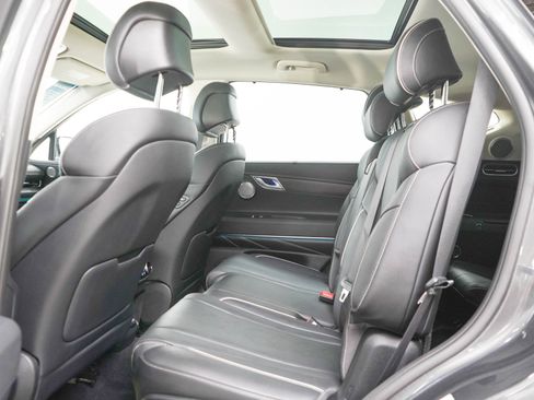 Used 2023 Genesis GV80 3.5T Advanced + AWD/4WD image 16