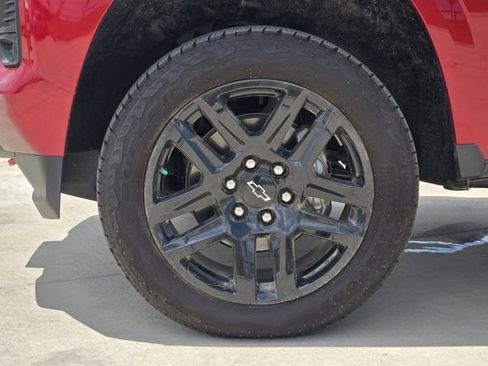 New 2025 Chevrolet Colorado Z71 w/ Z71 Convenience Package 2 AWD/4WD image 8