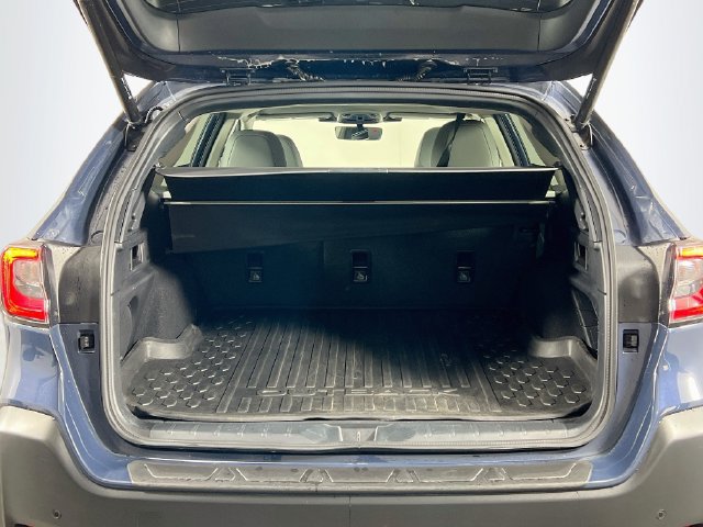 Used 2024 Subaru Outback Limited AWD/4WD image 28