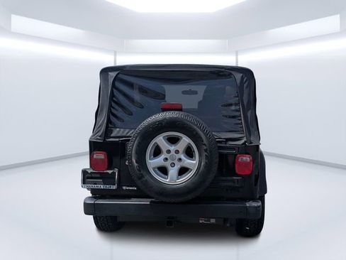 Used 2004 Jeep Wrangler X w/ Wheel Plus Group AWD/4WD image 4
