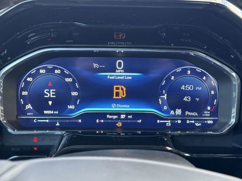 Used 2024 Chevrolet Silverado 1500 LT image 20