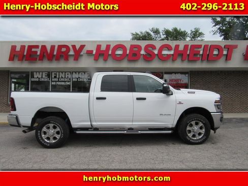 Used 2025 RAM 2500 Lone Star AWD/4WD image 1