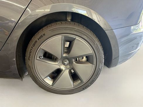 Used 2023 Tesla Model 3 Standard Range RWD image 30