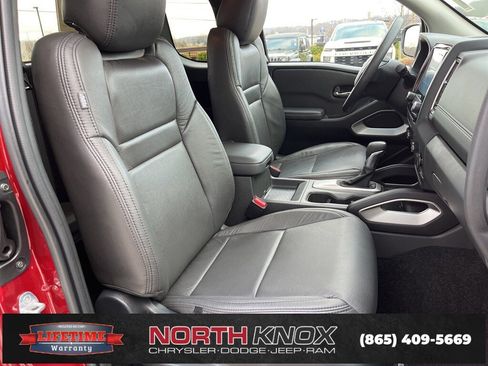 Used 2024 Nissan Frontier SV w/ Technology Package image 20