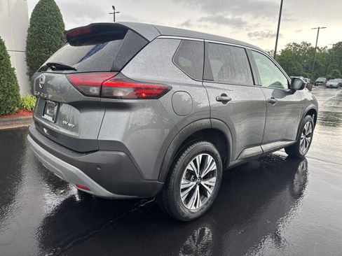 Used 2023 Nissan Rogue SV AWD/4WD image 11