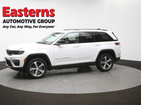 Used 2023 Jeep Grand Cherokee 4WD 4xe image 61