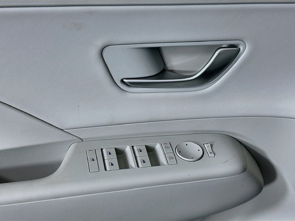 New 2027 Hyundai Kona SEL Premium FWD image 19