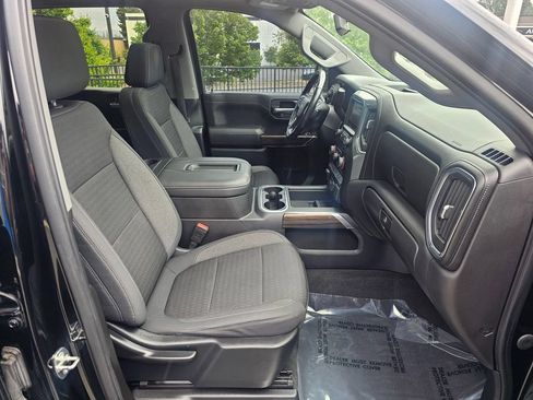 Used 2020 Chevrolet Silverado 1500 LT Trail Boss AWD/4WD image 11