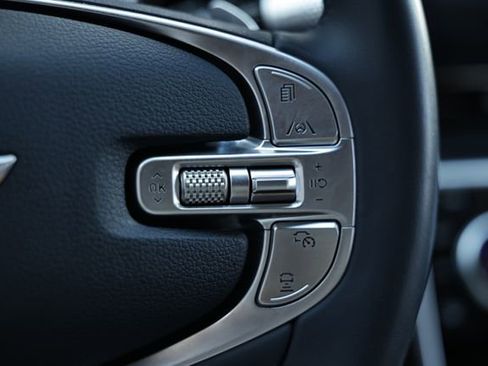 Used 2023 Genesis GV80 2.5T w/ Prestige 20" Package image 34