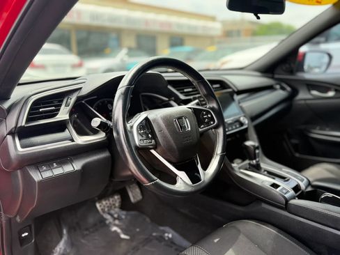 Used 2019 Honda Civic Sport image 21