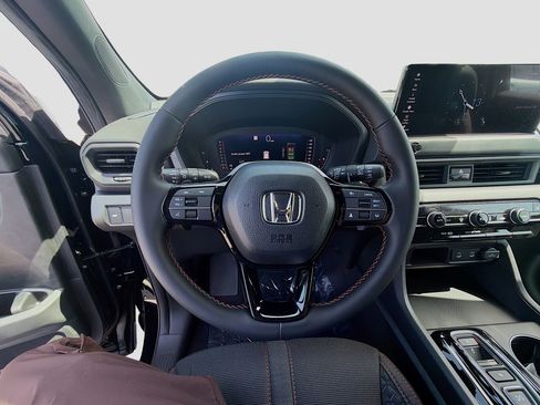 New 2026 Honda Pilot Sport image 10