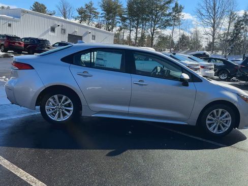 New 2026 Toyota Corolla LE image 9