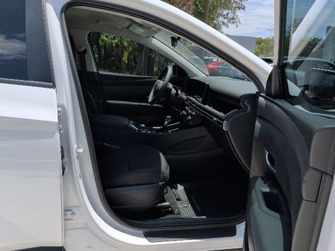 Certified 2026 Hyundai Tucson SEL FWD image 18
