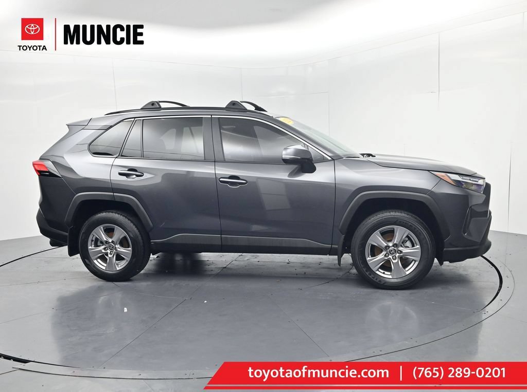 Used 2025 Toyota RAV4 XLE w/ Convenience Package FWD image 1