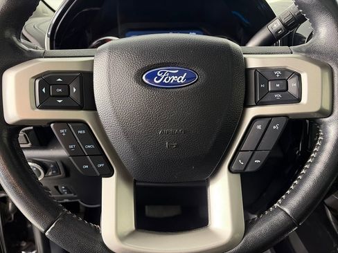 Used 2021 Ford F250 Lariat image 16
