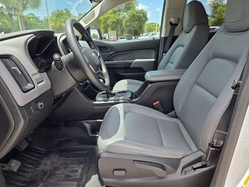Used 2020 Chevrolet Colorado W/T w/ WT Convenience Package RWD image 12