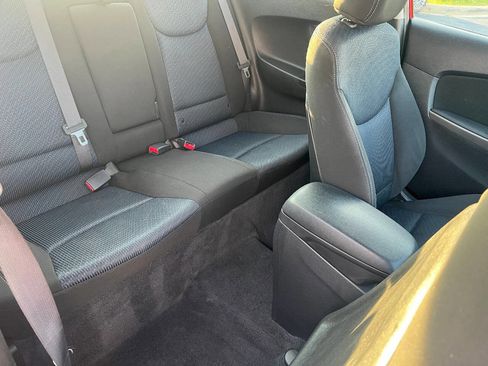 Used 2013 Hyundai Elantra image 21