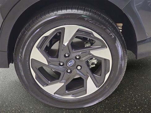 Used 2025 Subaru Crosstrek 2.5i Limited w/ Crosstrek Mirror Package image 35