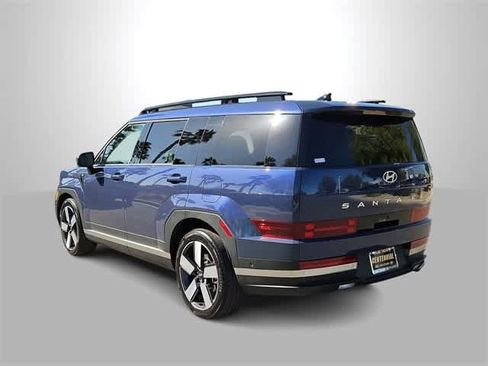 Certified 2025 Hyundai Santa Fe Limited image 6