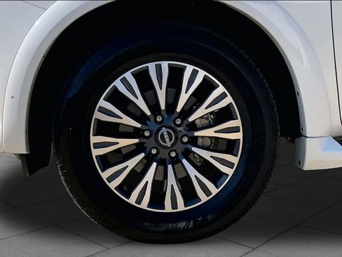 Used 2023 Nissan Armada SL w/ Midnight Edition Package RWD image 11