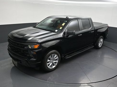 Used 2023 Chevrolet Silverado 1500 Custom RWD image 15