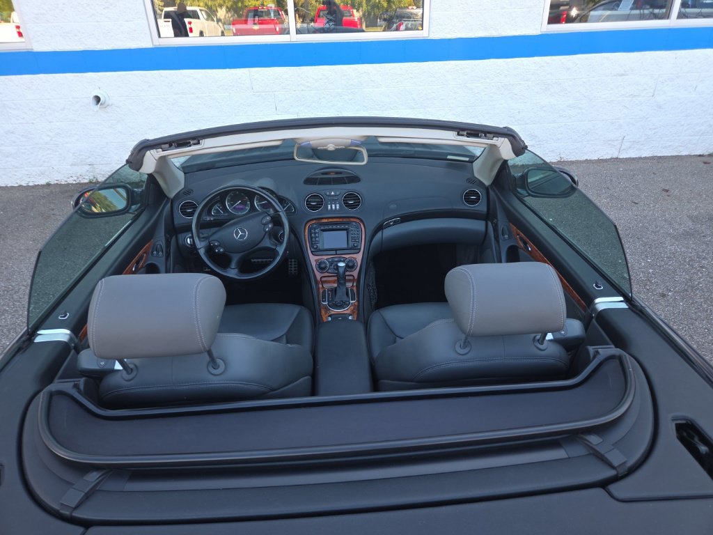 Used 2003 Mercedes-Benz SL 500 image 4