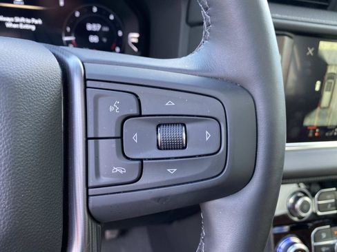 Used 2024 GMC Yukon Denali Ultimate w/ LPO, Floor Liner Package image 19