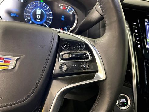 Used 2020 Cadillac Escalade Platinum RWD image 23