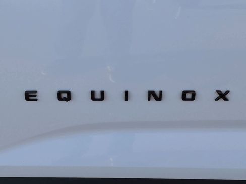 Used 2025 Chevrolet Equinox LT w/ Midnight Edition FWD image 13