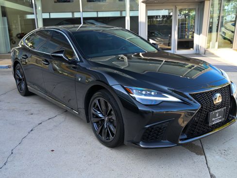 Used 2024 Lexus LS 500 F Sport image 3