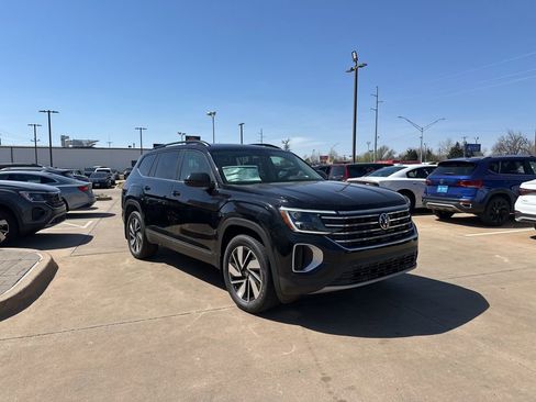 New 2026 Volkswagen Atlas SE AWD/4WD image 3