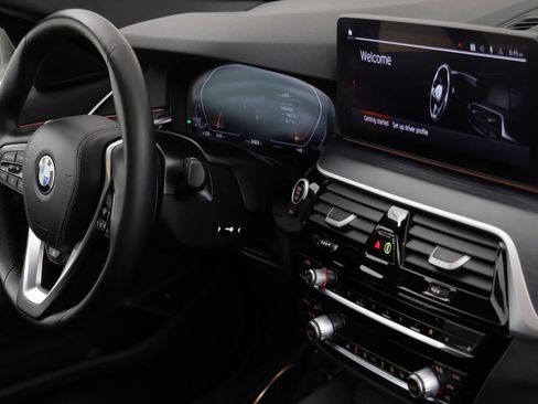 Certified 2023 BMW 530i xDrive w/ Convenience Package image 21