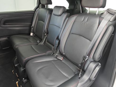 Certified 2024 Honda Odyssey Sport image 15