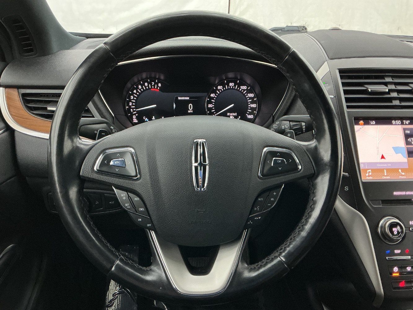 Used 2019 Lincoln MKC Select w/ Select Plus Package AWD/4WD image 31