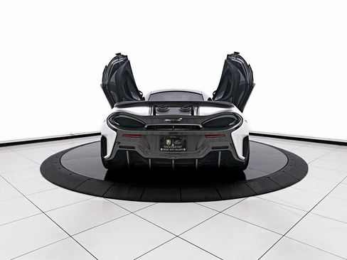 Used 2019 McLaren 600LT image 26