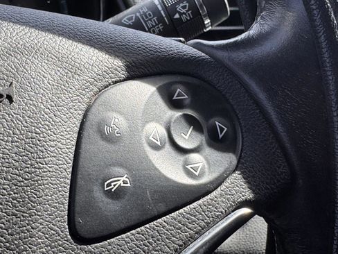 Used 2018 Chevrolet Impala LT image 8