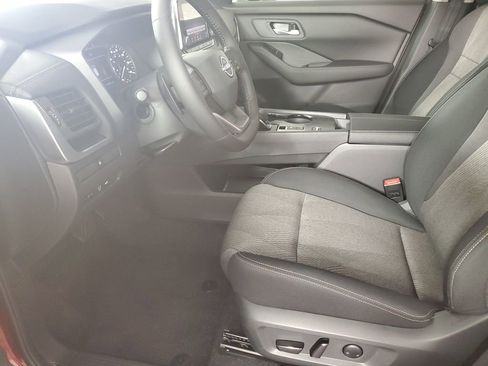 New 2026 Nissan Rogue SV image 11