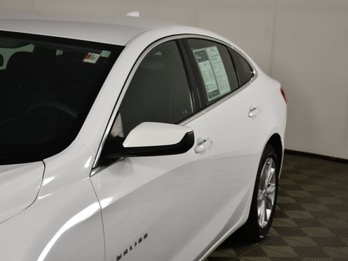 Used 2024 Chevrolet Malibu LT FWD image 13