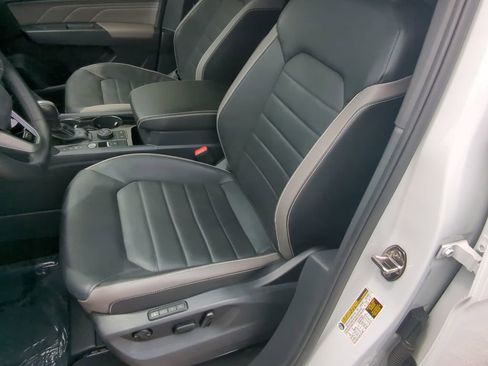 Used 2023 Volkswagen Atlas Cross Sport SEL Premium R-Line AWD/4WD image 21