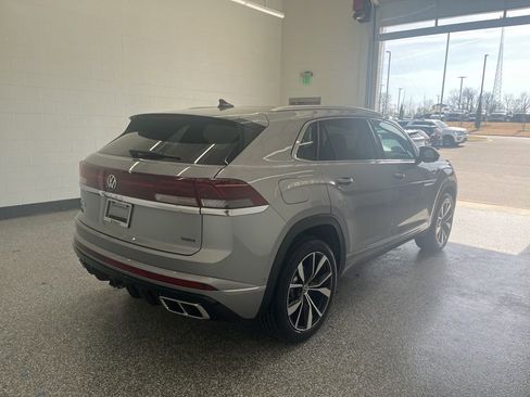 New 2026 Volkswagen Atlas Cross Sport SEL Premium R-Line AWD/4WD image 8