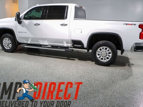 Used 2024 Chevrolet Silverado 2500 LTZ AWD/4WD image 10