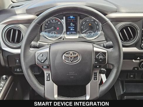 Used 2022 Toyota Tacoma SR5 RWD image 22